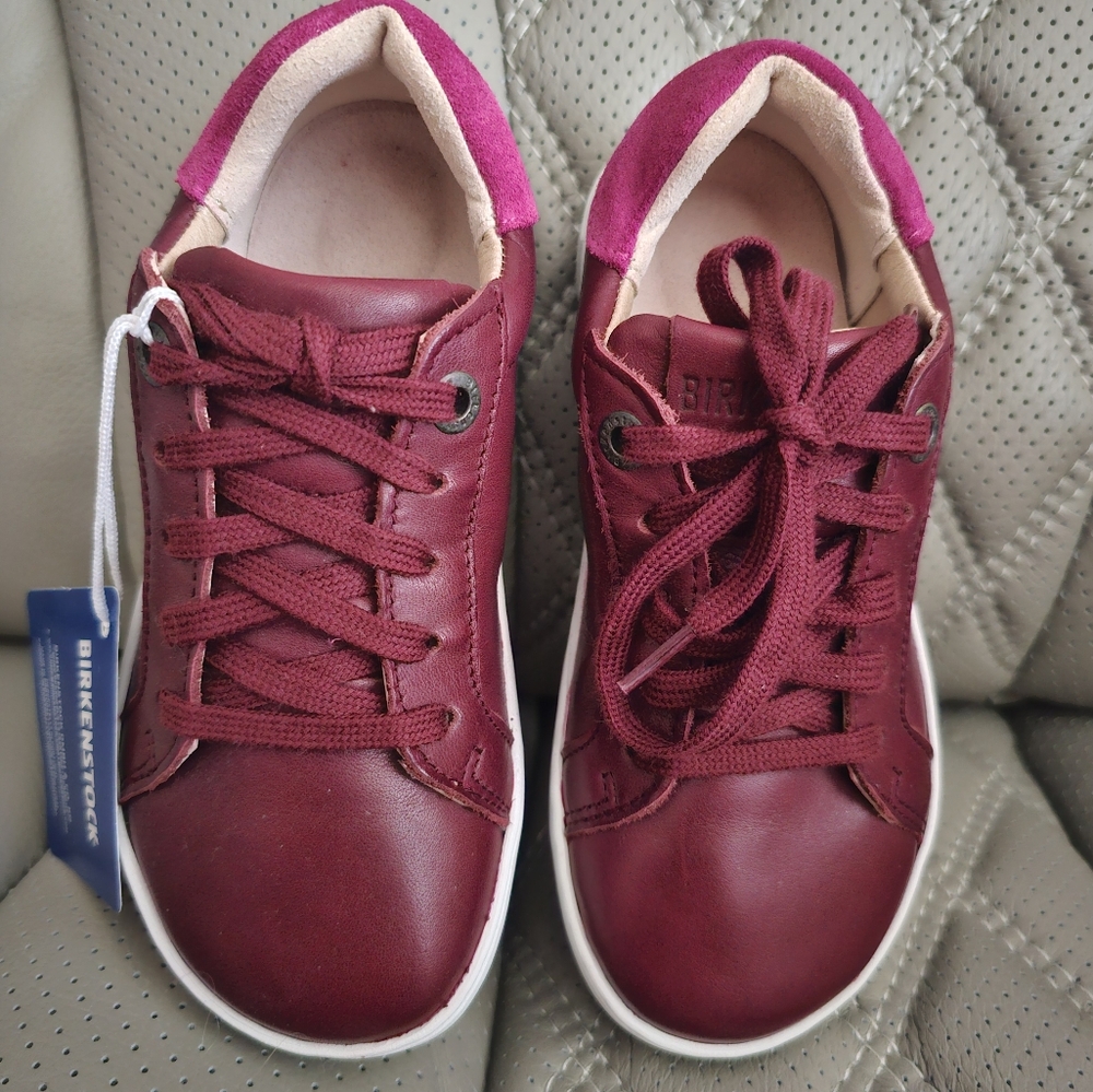NWT Birkenstock leather sneakers size 28 European (US size 10 - 10.5 toddler)